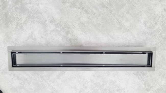 Трап CL6138GG/70 Ceramalux оружейная сталь , щелевой, нерж.сталь, 700 мм Трап CL6138GG/70 Ceramalux оружейная сталь , щелевой, нерж.сталь, 700 мм