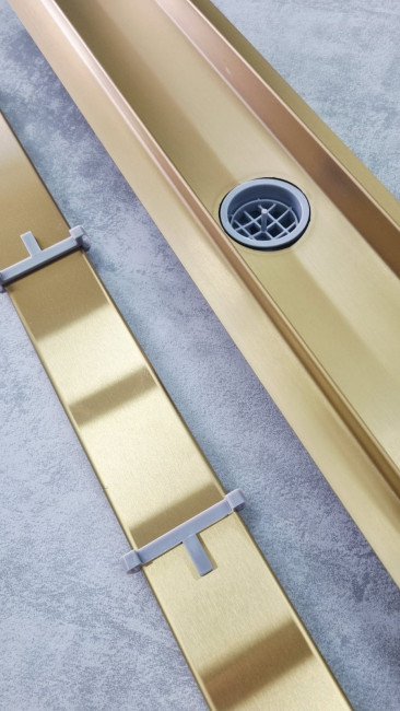 Трап CL6138G/80 Ceramalux матовое золото , щелевой, нерж.сталь, 800 мм Трап CL6138G/80 Ceramalux матовое золото , щелевой, нерж.сталь, 800 мм