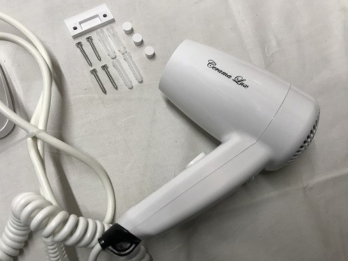 Фен CeramaLux D9029