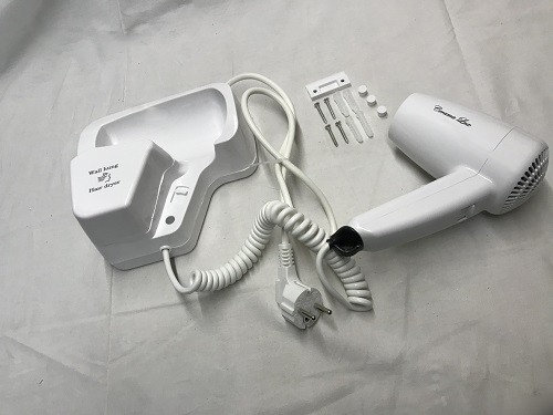 Фен CeramaLux D9029